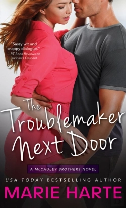 Bertrand.pt - Troublemaker Next Door