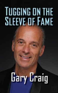 Bertrand.pt - Tugging On The Sleeve Of Fame (Hardback)