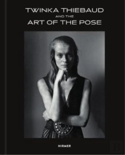 Bertrand.pt - Twinka Thiebaud And The Art Of Pose