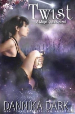 Bertrand.pt - Twist A Mageri Series Novel