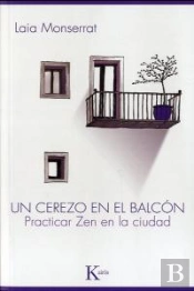Un Cerezo En El Balcón