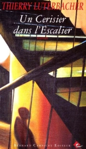 Un Cerisier Dans L'Escalier