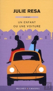 Un Enfant Ou Une Voiture