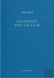 Un Enfant Voit Un Livre