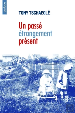 Bertrand.pt - Un Passé Étrangement Présent