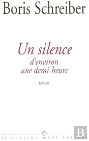 Un Silence D'Environ Une Demi-Heure