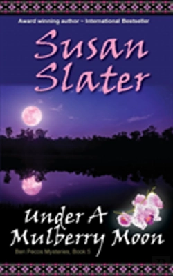 Bertrand.pt - Under A Mulberry Moon