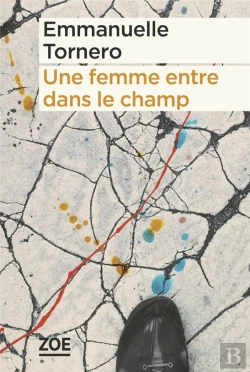 Bertrand.pt - Une Femme Entre Dans Le Champ