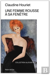 Une Femme Rousse A Sa Fenetre