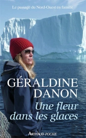 Une Fleur Dans Les Glaces