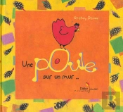 Une Poule Sur Un Mur