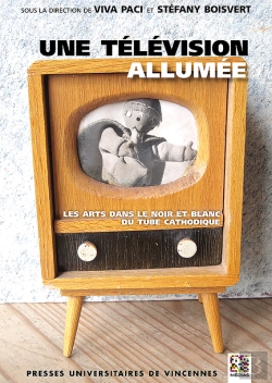 Bertrand.pt - Une Télévision Allumée