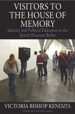 Bertrand.pt - Visitors To The House Of Memory