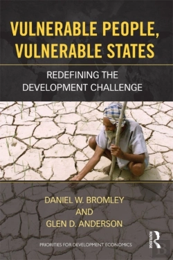 Bertrand.pt - Vulnerable People, Vulnerable States