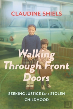 Bertrand.pt - Walking Through Front Doors