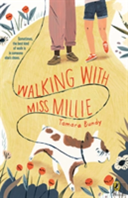 Bertrand.pt - Walking With Miss Millie