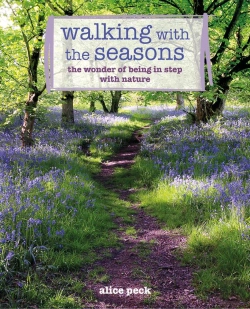 Bertrand.pt - Walking With The Seasons