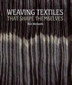Bertrand.pt - Weaving Textiles That Shape Themselves