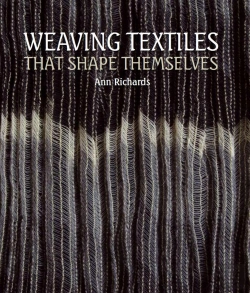 Bertrand.pt - Weaving Textiles That Shape Themselves