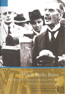 Bertrand.pt - While Berlin Burns