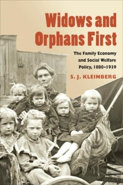 Bertrand.pt - Widows And Orphans First