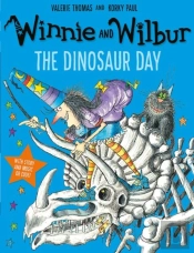Winnie And Wilbur: The Dinosaur Day