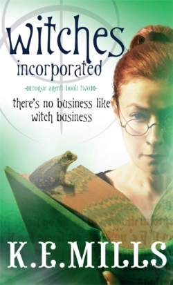 Bertrand.pt - Witches Incorporated