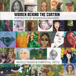 Bertrand.pt - Women Behind The Curtain