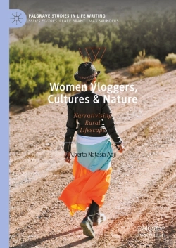 Bertrand.pt - Women Vloggers, Cultures & Nature
