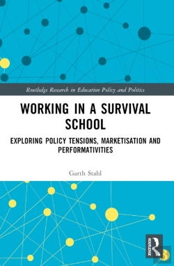 Bertrand.pt - Working In A Survival School
