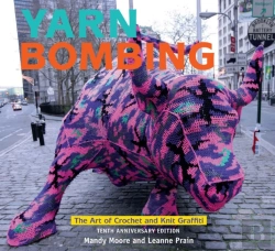 Bertrand.pt - Yarn Bombing