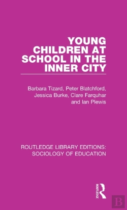Bertrand.pt - Young Children At School In The Inner City