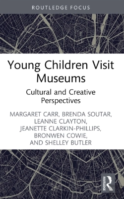 Bertrand.pt - Young Children Visit Museums