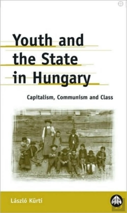 Bertrand.pt - Youth And The State In Hungary