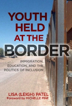 Bertrand.pt - Youth Held At The Border