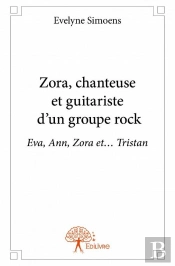 Zora, Chanteuse Et Guitariste D'Un Groupe Rock