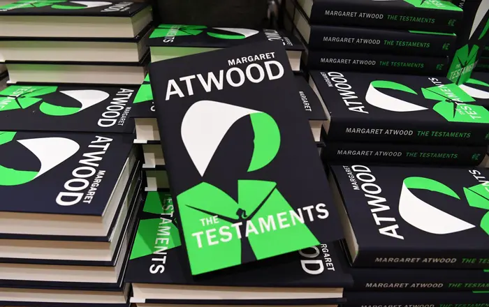 \blogue-somos-livros-the-testaments-margaret-atwood01.png