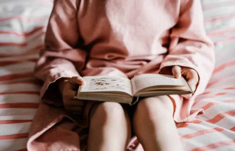 blogue-somos-livros-annie-spratt-756735-unsplash-banner.jpg