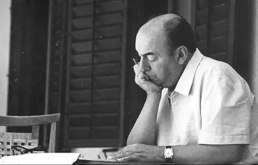 blogue-somos-livros-neruda-tile.jpg