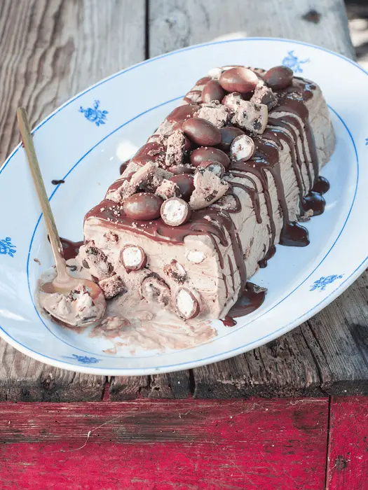 Semifrio de Chocolate Para Comer à Colher