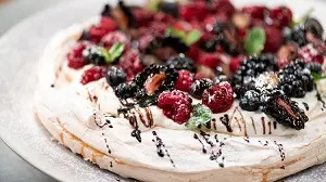 pavlova_frutos_vermelhos_tile.jpg