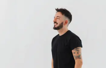 entrevista_tile-blogue_aug-2025.jpg