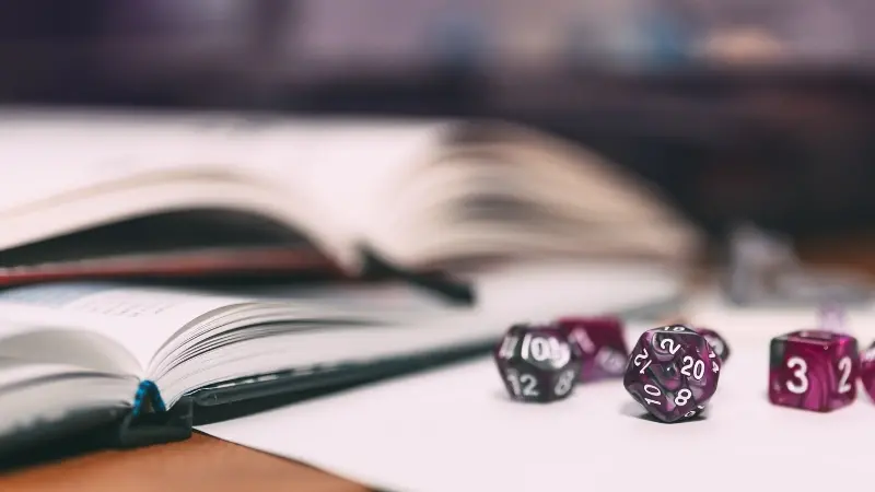 Livros-jogo: 5 sugestões para conhecer a história desta tendência