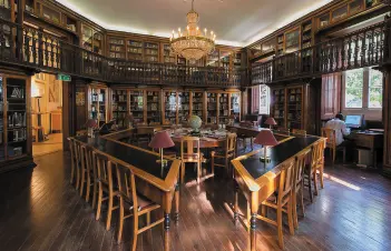 Biblioteca de São Lázaro.